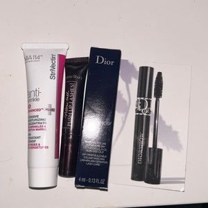 Sample sizes of skincare and mascara